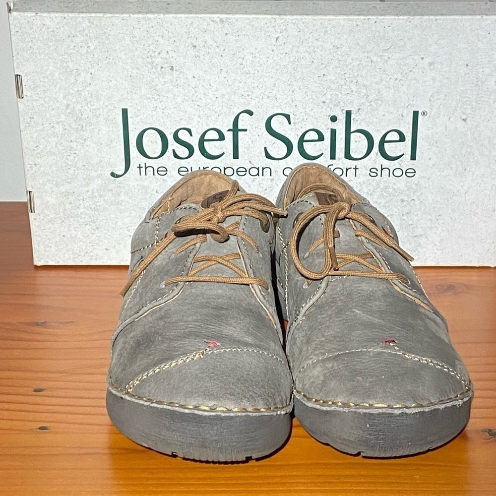 Josef Seibel Fergey 29 leather sneaker in Bear (brown / taupe) size 5 / 36